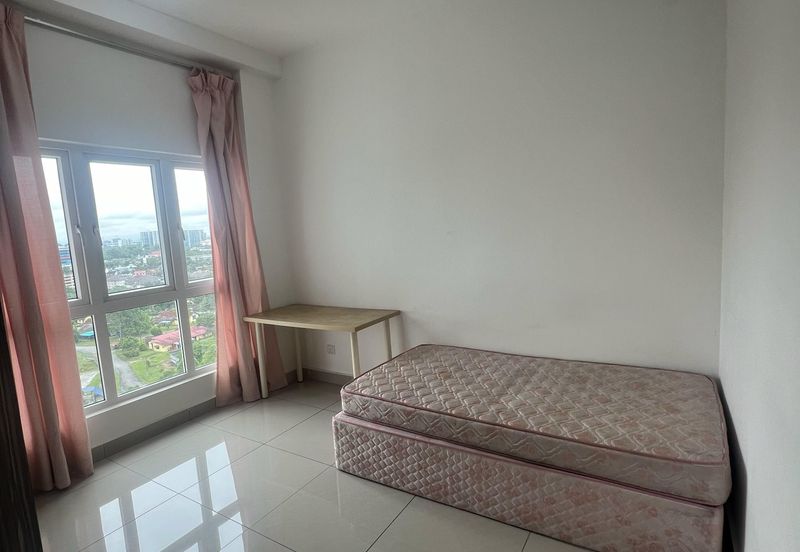 Seasons Luxury Apartments @ Amara Larkin