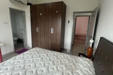 Seasons Luxury Apartments @ Amara Larkin