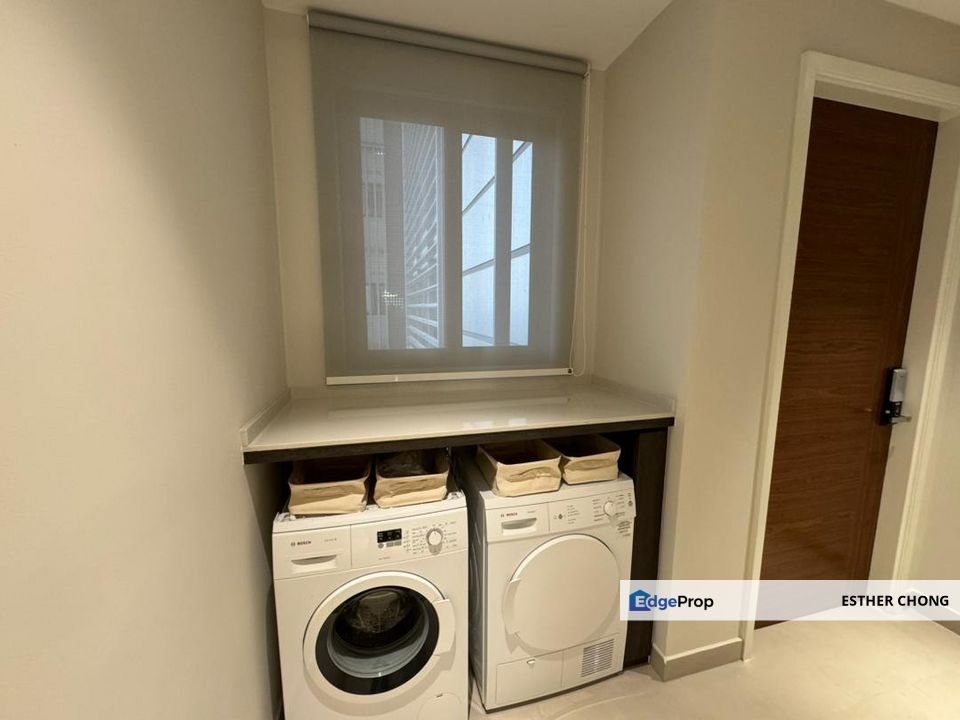 The Astaka@坡地金三角 全新山最豪华的高级公寓 最高的地标 & 最高住宅, Johor, Johor Bahru