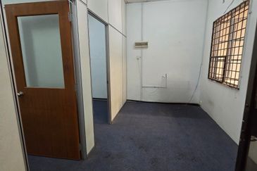 Kawasan Perindustrian Mount Austin