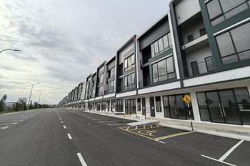 Crest @ Austin Emerald 2