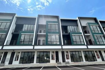 Crest @ Austin Emerald 2