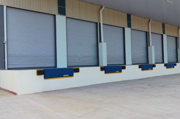 West Port, Pulau Indah