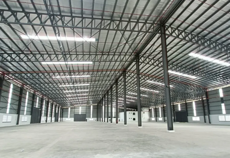 West Port, Pulau Indah