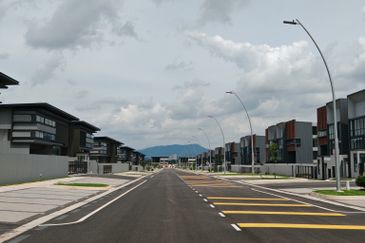 Elmina Business Park