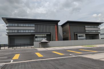 Elmina Business Park