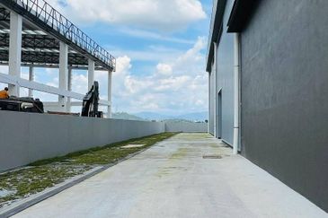 Elmina Business Park