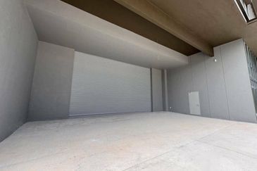 Elmina Business Park