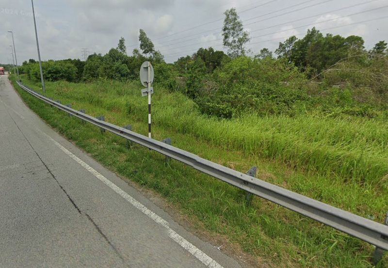 West Port, Pulau Indah