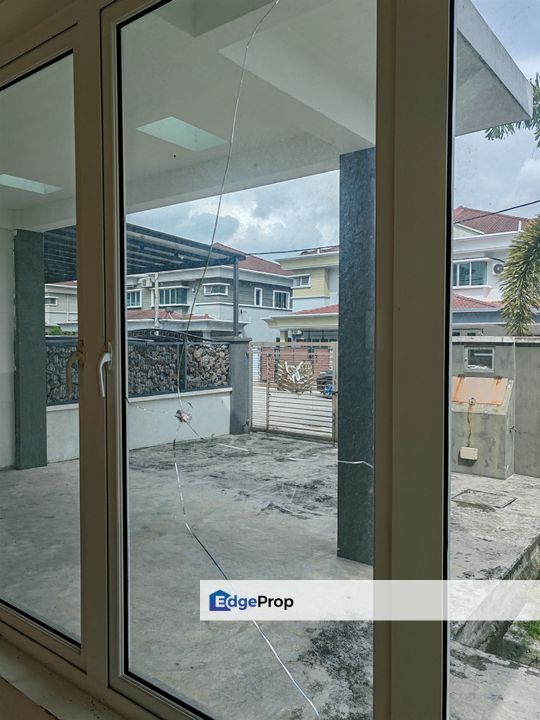 2 Storey Semi D @ Taman Saujana Klang, Sungai Jati, Selangor, Klang