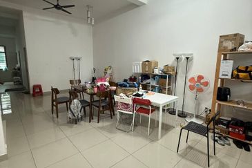 Austin Residence @Taman Mount Austin