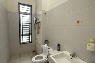 Austin Residence @Taman Mount Austin