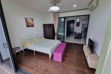 Almas Suites @ Puteri Harbour