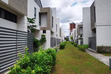 Avira Garden Terraces @ Medini