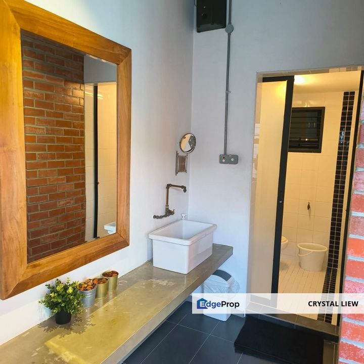 For Rent 
Jb Town Area | Jalan Yahya Awal |
near to TNB HQ, Johor, Johor Bahru