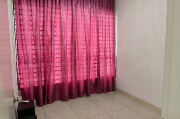 Dedaun Hijau (Greenfield Regency)