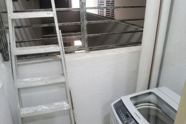 Dedaun Hijau (Greenfield Regency)