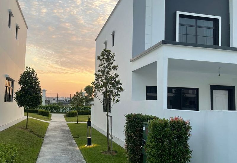 The Borough @ Eco Botanic 2