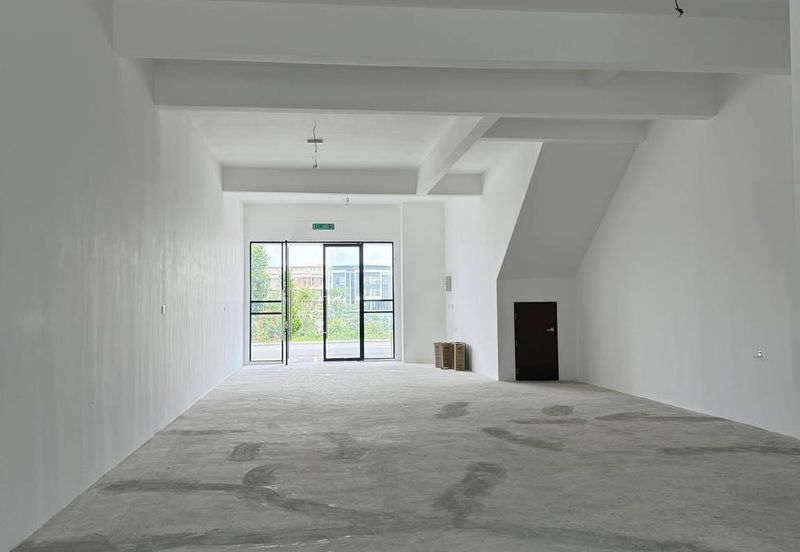 Crest @ Austin Emerald 1