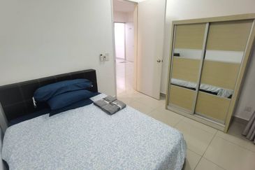 Dedaun Hijau (Greenfield Regency)