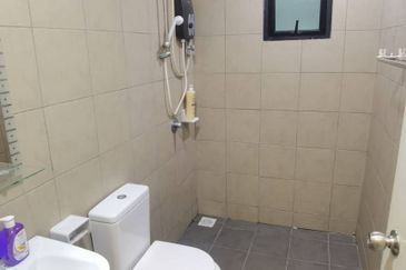 Dedaun Hijau (Greenfield Regency)