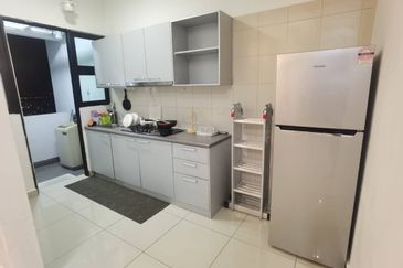 Dedaun Hijau (Greenfield Regency)