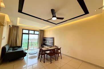 D'Summit Residences @ Kempas Utama