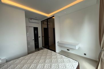 Dedaun Hijau (Greenfield Regency)