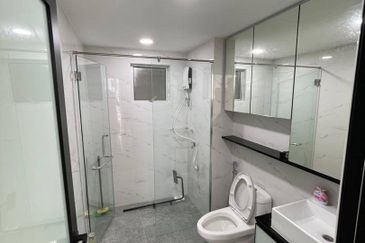 Dedaun Hijau (Greenfield Regency)