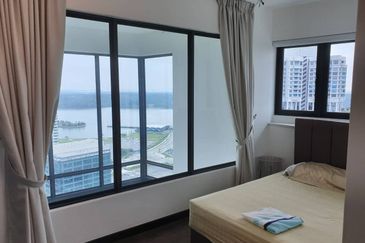 Almas Suites @ Puteri Harbour