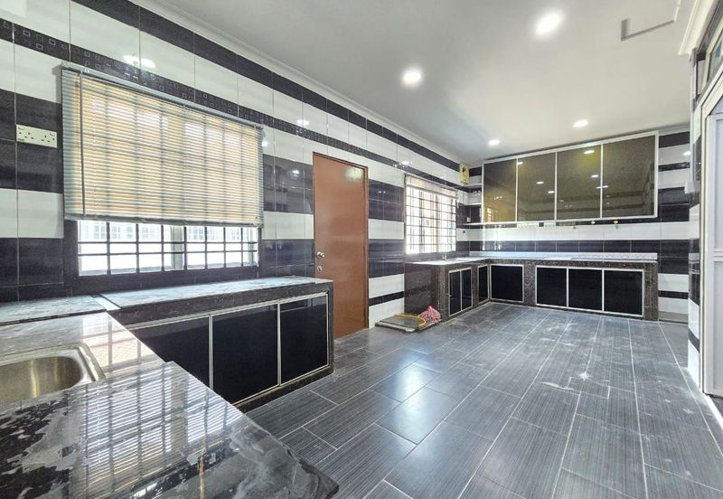 Taman Nusa Bestari 2