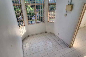 Taman Desa Cemerlang