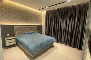 D'Summit Residences @ Kempas Utama