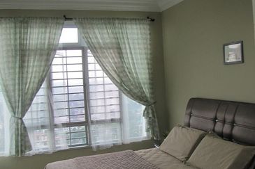 Golden Sands Seaview Residence