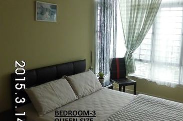 Golden Sands Seaview Residence