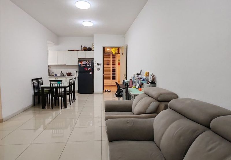 Dedaun Hijau (Greenfield Regency)