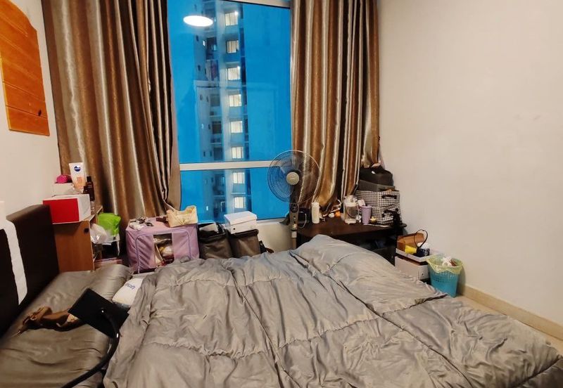 Dedaun Hijau (Greenfield Regency)