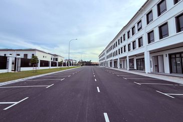 Eco Boulevard 2 @ Eco Botanic