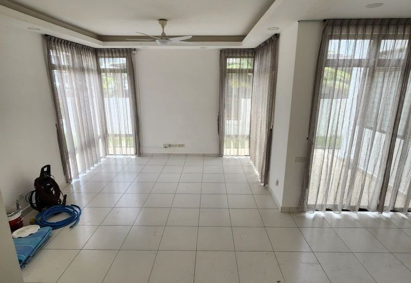 Caranday Park @ Setia Tropika