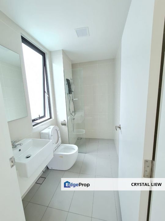 For Rent - Sunway Citrine Lakehomes 1.5 Storey Townhouse (Upper Floor), Johor, 