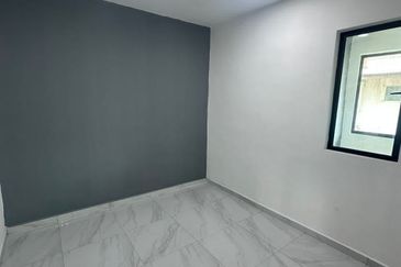 Flat Taman Ungku Tun Aminah