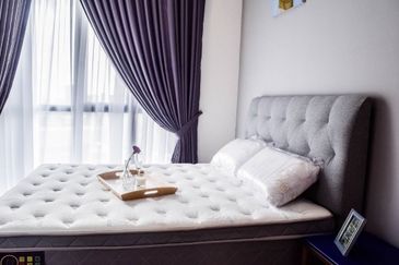 D\'Pristine @ Medini