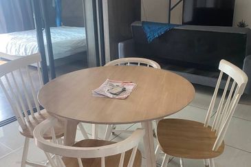 Almas Suites @ Puteri Harbour