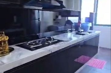 The Straits View, Bandar Baru Permas Jaya