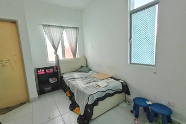 Taman Pelangi Semenyih 2