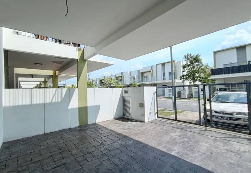 Casa Wood, CyberSouth