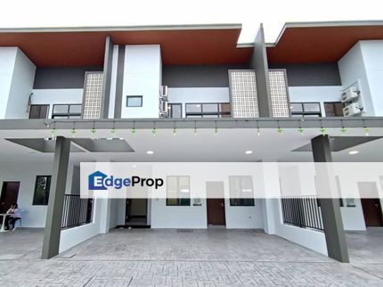 New Superlink Facing Golf Course , Selangor, Hulu Langat