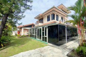 Bandar Tun Hussein Onn