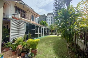 Bandar Tun Hussein Onn