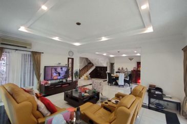 Bandar Tun Hussein Onn